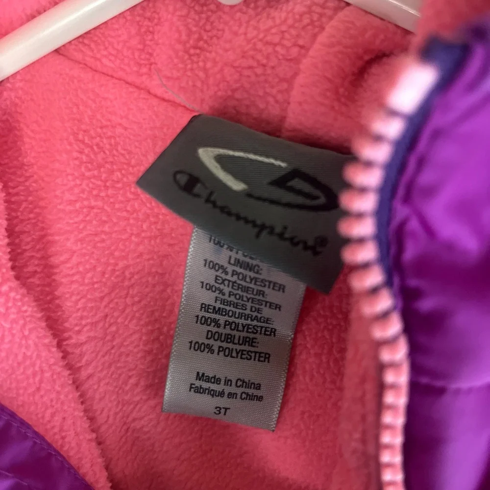 Champion Toddler Girls Hooded Puffer Jacket Size 3T Purple & Pink Colorblock